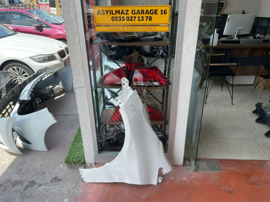 TOYOTA COROLLA SOL ÖN ÇAMURLUK ORJİNAL