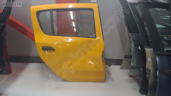 DACIA SANDERO STEPWAY ORİJİNAL ÇIKMA SAĞ ARKA KAPI