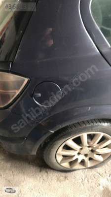 OPEL ASTRA H HB SAĞ ARKA ÇAMURLUK