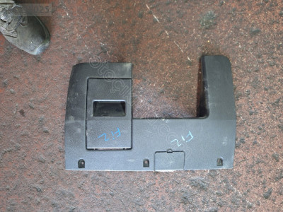 FORD FİESTA 2 2002-06 DİREKSİYON ALT BAKALİTİ VE SOL CEPLİK ÇIKMA