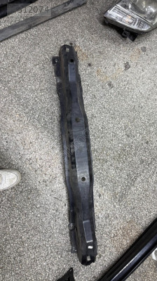 ALFA ROMEO GİULİETTA ARKA TAMPON DEMİRİ ORJİNAL ÇIKMA