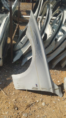 BMW 3 Serisi 3.20 sol ön camurluk