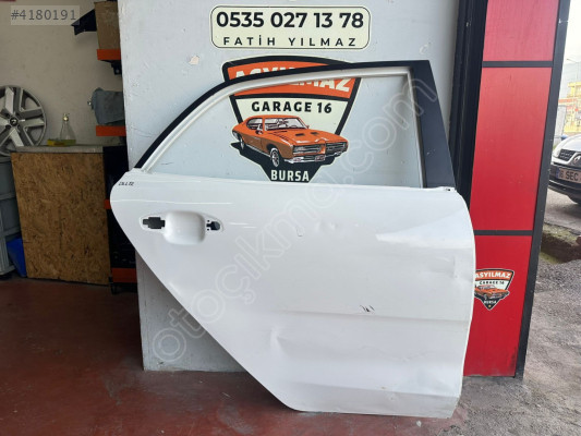 KİA RİO SAĞ ARKA KAPI ORJİNAL