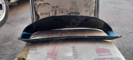 Mazda 626 gösterge çerçevesi