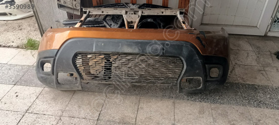 Dacia Duster ön tampon yeni kasa