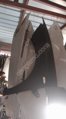 Seat Ibiza sol ön çamurluk çıkma