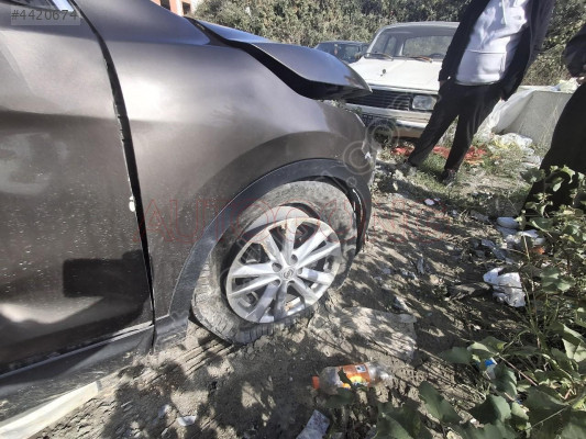 Nissan Qashqai J11-2017-2020 Vites Topuzu Mindnight serisi