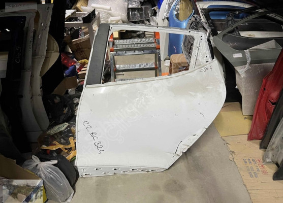 RENAULT CLİO 4 SOL ARKA KAPI ORJİNAL ÇIKMA