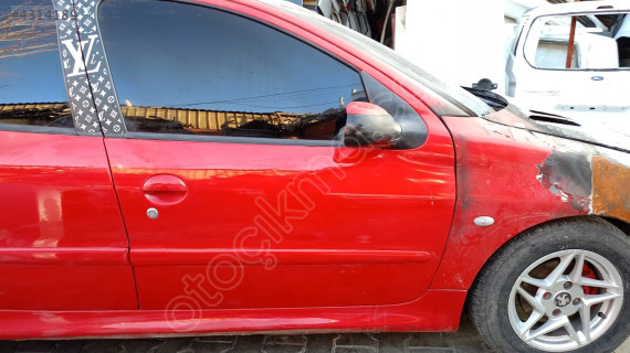 peugeot 206 sağ ön kapı