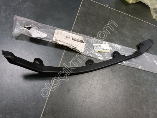 MERCEDES E W213 SAĞ ÖN KAPI CONTASI 2137300202 SO