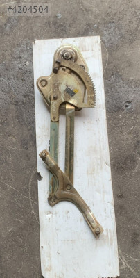 renault R12 sağ ön cam krikosu