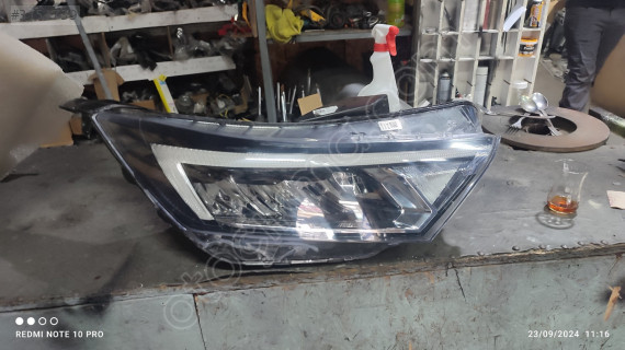 HYUNDAİ İ20 2022 SAĞ FAR LEDLİ ÇIKMA ORJİNAL PARÇA