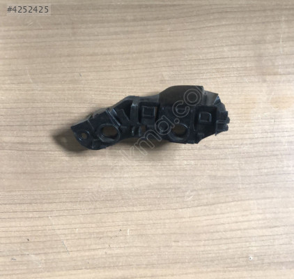 2G0807183 VW POLO ÖN TAMPON BRAKETİ SOL 2018-2023