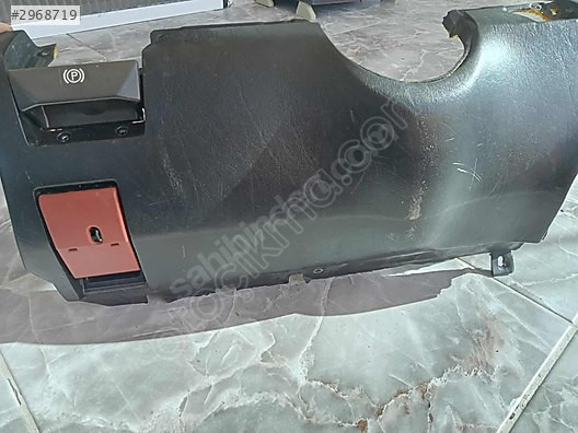 MERCEDES W124 ORJ. TORPİDO DİREKSİYON ALT KAPLAMASI KUSURSUZ