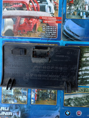 95AB14A075 CMW Ford escort sigorta kutusu kapağı