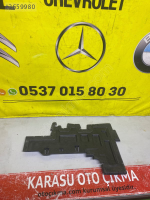 Peugeot 3008 Hava Yönlendirici Yan Bakalit
