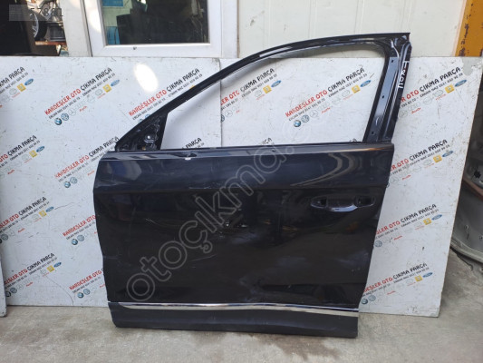 Volksvagen T-roc sol ön kapı (hasarlı parça)