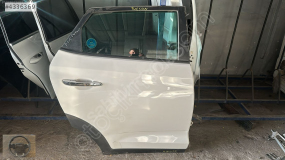 HYUNDAİ TUCSON SAĞ ARKA KAPI DOLU BURSA MG