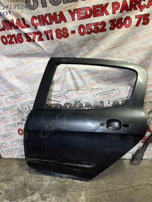 Peugeot 308 sol arka kapı