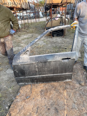 Bmw E36 sol ön kapı