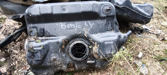 Fiat Doblo 1,6 Yakıt Deposu