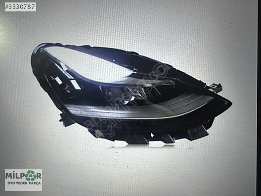 TESLA MODEL Y HATASIZ SIFIR SAĞ FAR 1077376-00-c