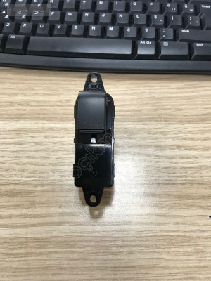 CAM AÇMA DÜĞMESİ MAZDA 6 02-07 TEKLİ