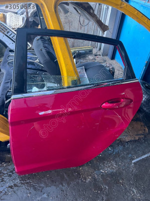 FORD FIESTA SOL ARKA KAPI MERT OTO