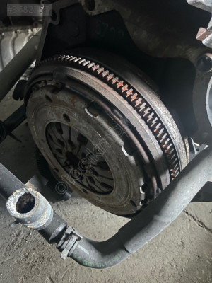 VOLKSWAGEN TRANSPORTER T4 2.4 ÇIKMA ORJİNAL BASKI BALATA VOLANT