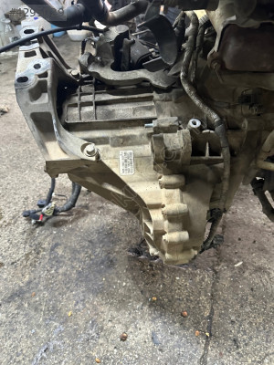 Ford custom şanzıman kutusu komple