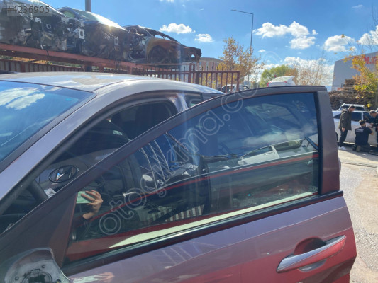 2021 Hyundai Elantra Sol Ön Kapı Camı