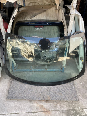 fiat egea cross 2021 çıkma orjinal ön cam (son fiyat)