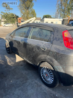 FIAT PUNTO SOL ÖN KAPI MERT OTO