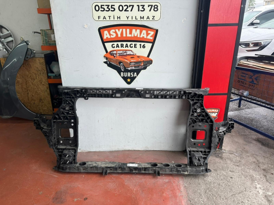 KİA SPORTAGE ÖN PANEL ORJİNAL 22-24 64110R2000