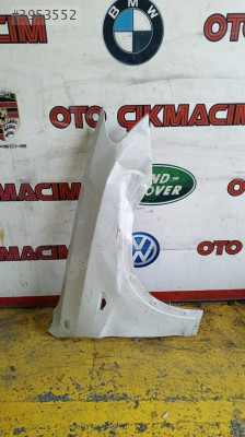 Beyaz BMW X3 F25 Model Sağ Ön Çamurluk - Oto Çıkma Parçalar