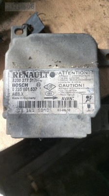Renault Clio 2 Airbag Beyni 0285001537 8200277317