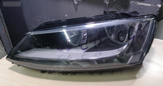 Volkswagen Jetta 2010-2017 solÖn Far  Orjinal Oto Çıkma