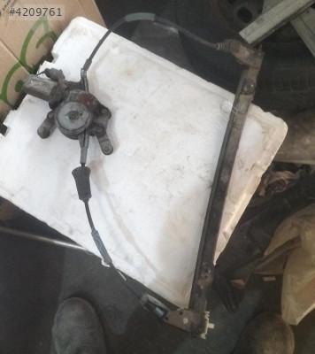 fiat palio sol ön cam krikosu ve cam motoru