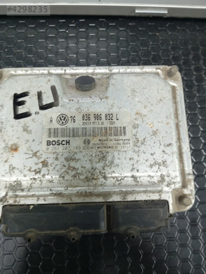 VW Golf4 1.4 Çıkma Motor Beyni 036906032L 0261207189 ME7.5.10