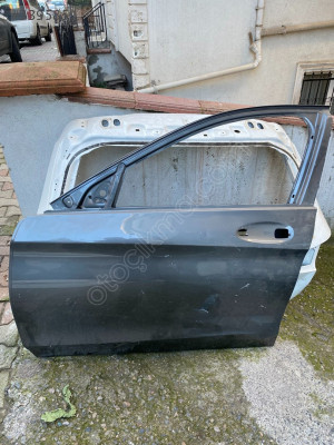 Mercedes W205 Sol Ön Kapı A2057220149