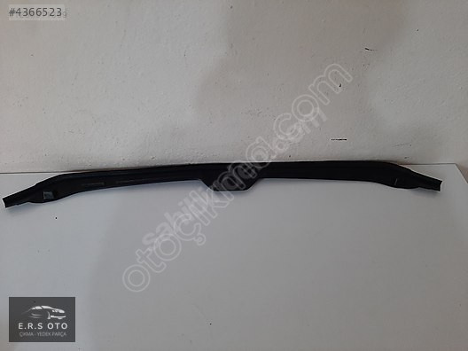 KAPUT DÖŞEME İÇ PLASTİĞİ ORTA A4 2017- SIFIR 8W0823124