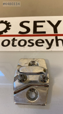 7148705 bmw 5 serisi e60 sağ sol ön arka kapı kilit karşılığı