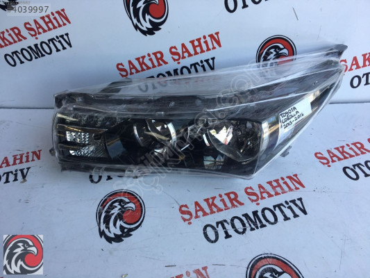 2013-2016 Toyota Corolla Sağ Ön Far Çıkma Parçası