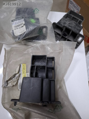 Renault clio 4 ön tampon darbe emici sol 620920254R