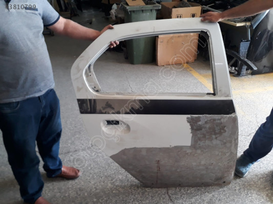 2013 RENAULT CLİO SEMBOL SAĞ ARKA KAPI