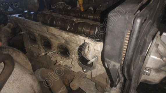 Citroen c1 1.6 16v   tu5jp4 kodlu silindir kapak yedek parça