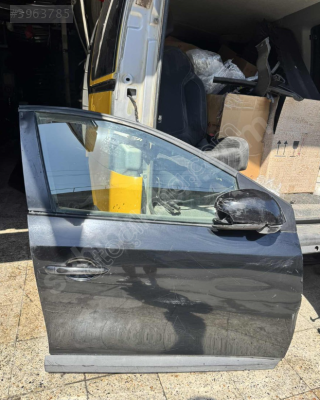 RENAULT FLUENCE SAĞ ÖN KAPI HATASIZ EYUPCAN OTO'DA