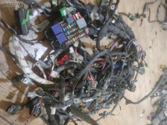 Renault Megane 3 elektrik tesisatı