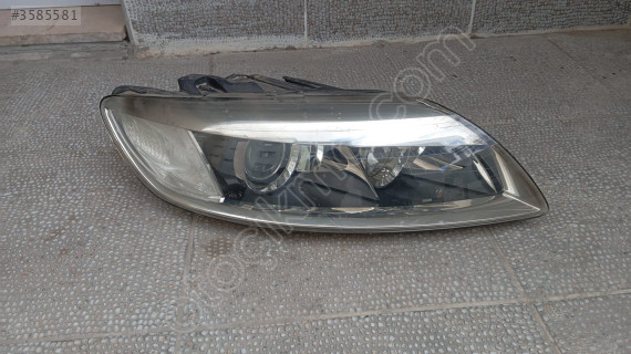 AUDİ Q7 ORJİNAL ÇIKMA SAĞ FAR
