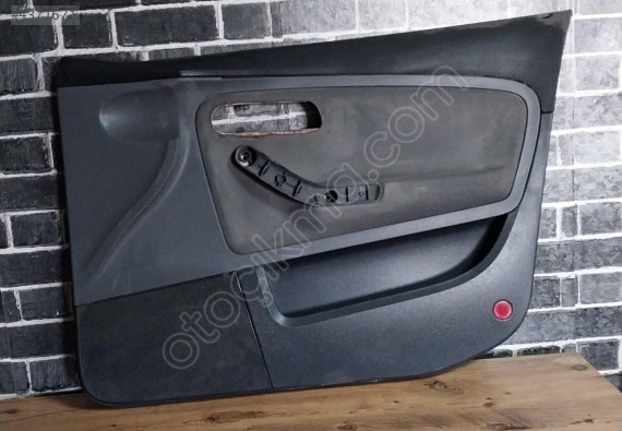 95-00 vw polo classic orj hatasız sağ ön kapı döşemesi